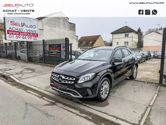 Mercedes-Benz GLA 180 180 D INSPIRATION