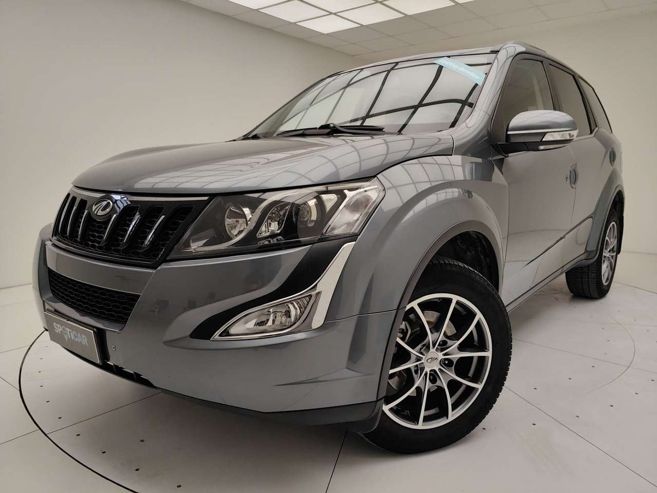 Mahindra XUV500 XUV 500 2.2 16v W8 awd 7p.ti M1 E6