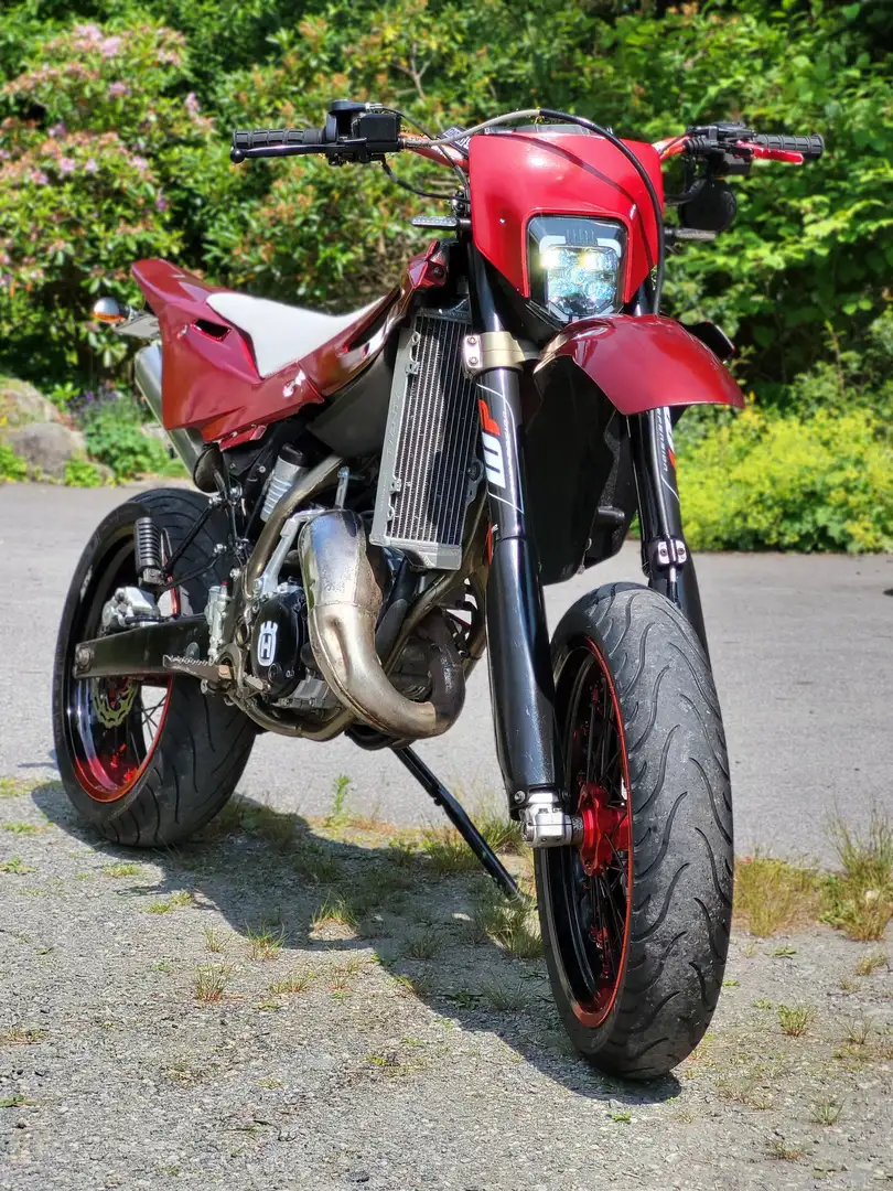 Husqvarna SM 125 Rouge - 2