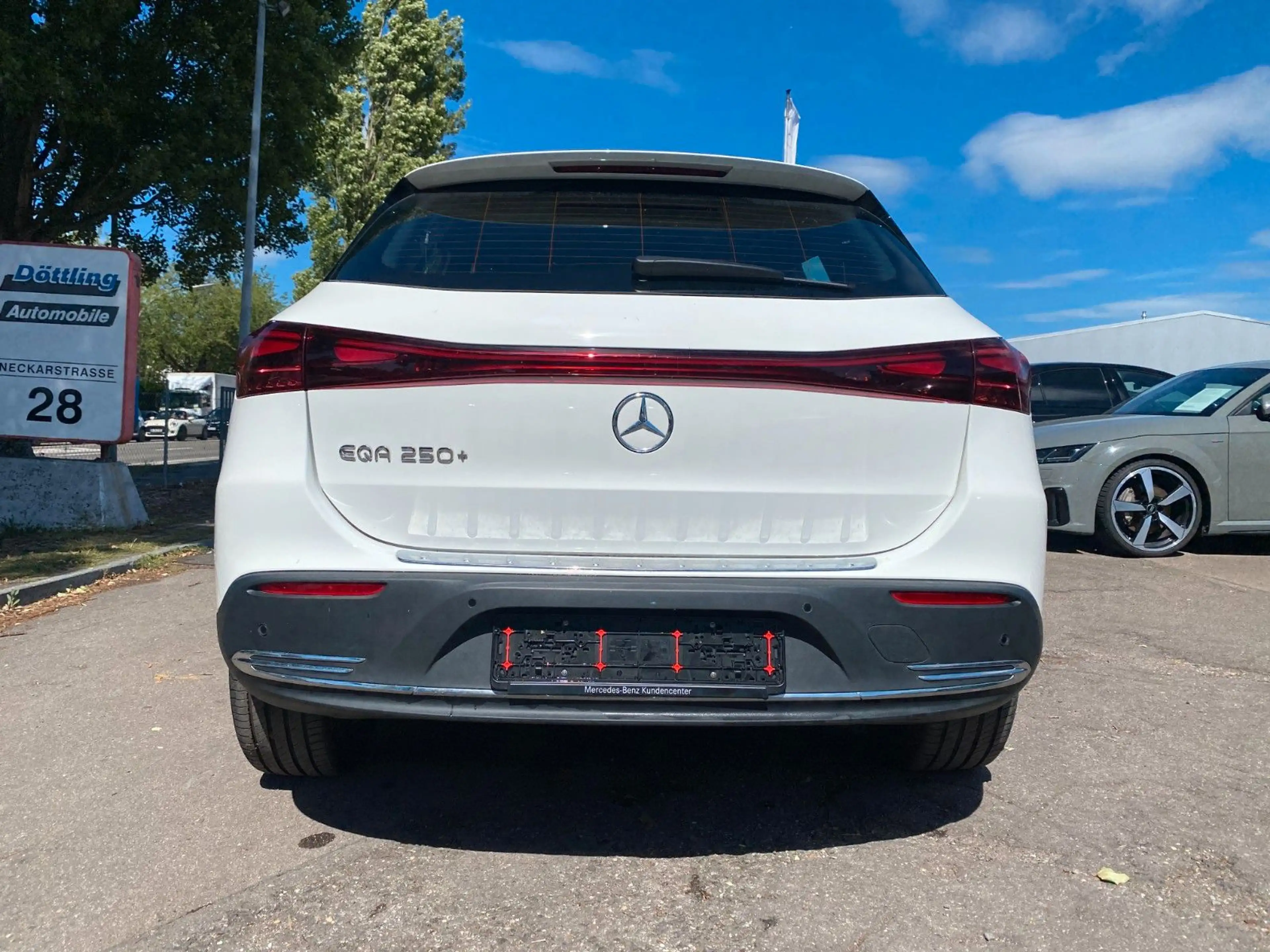 Mercedes-Benz EQA 250+ *Progressive Adv/Totwinkel/LED/Kamera* — photo 4