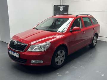 Elegance AHK Navi Teil-Leder SHZ PDC