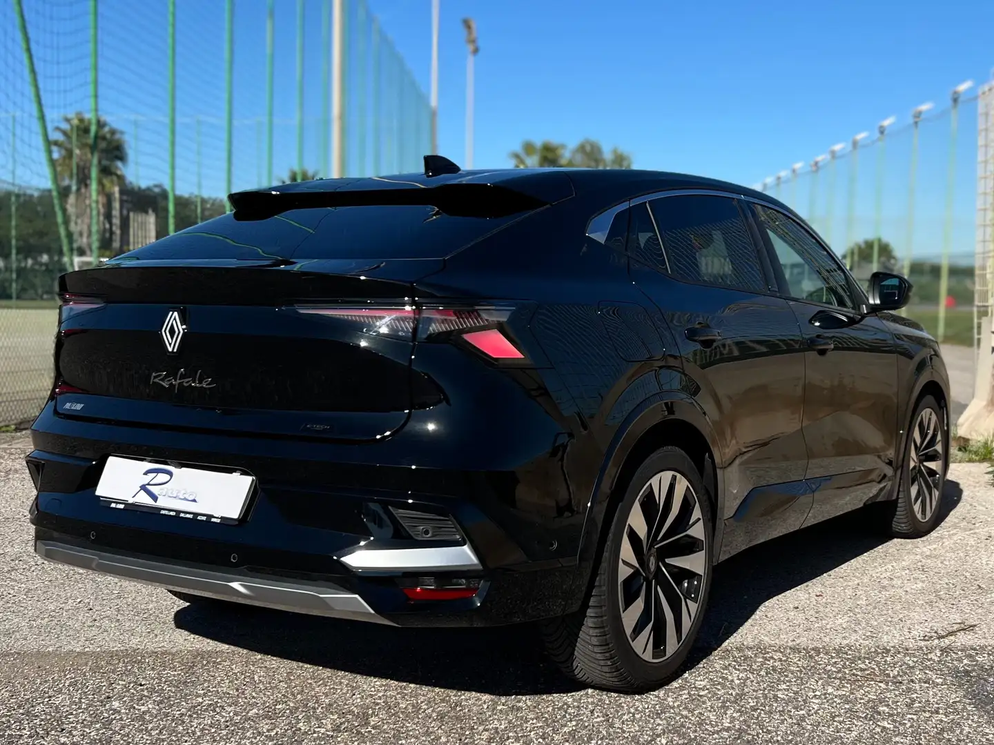Renault Rafale 1.2 e-Tech full hybrid 200cv Techno PREZZO REALE Nero - 2