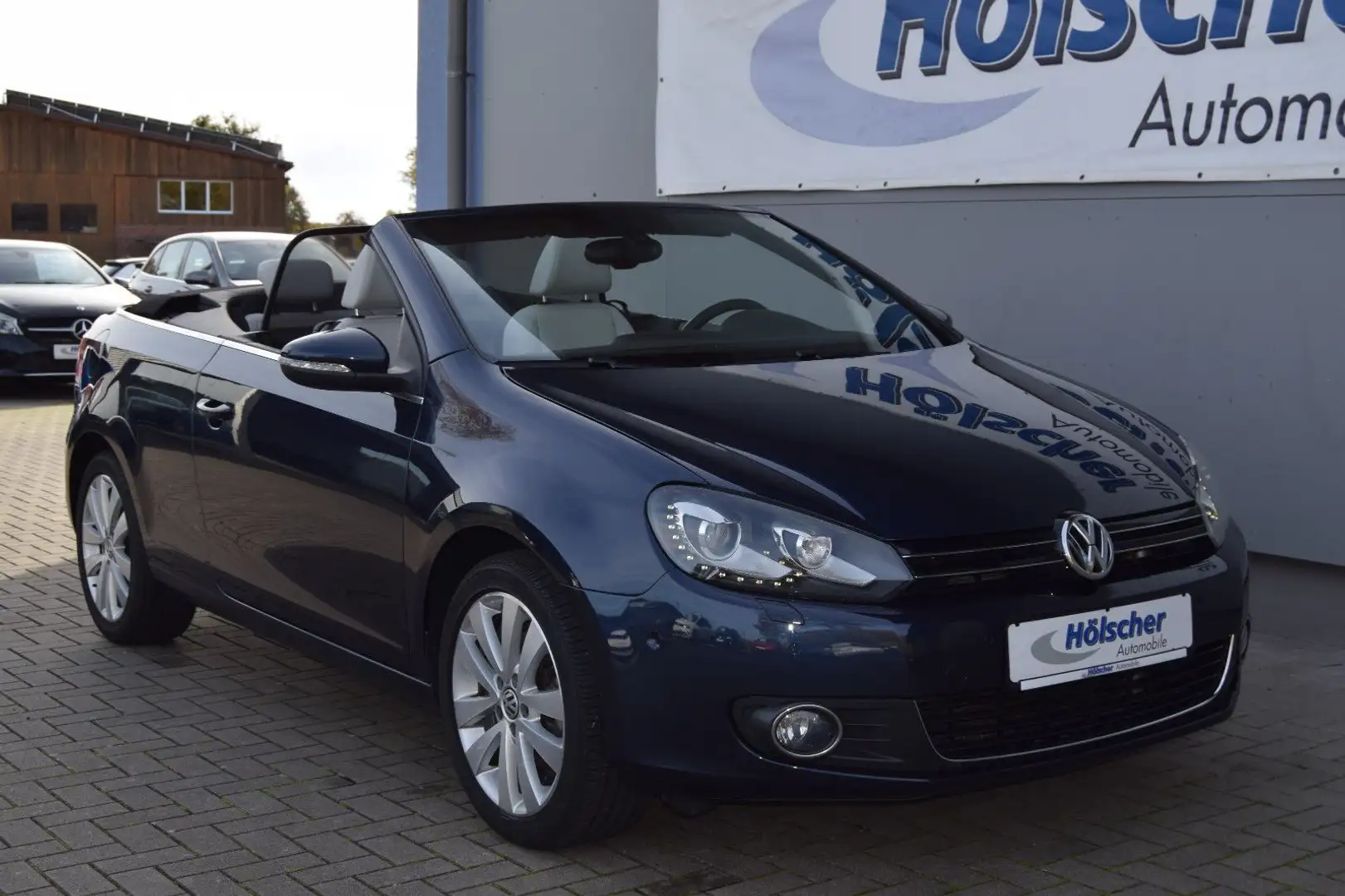 Volkswagen Golf Cabrio !AUTOM! 90 kW,Navi,Leder,Xenon,,,,,, Bleu - 1