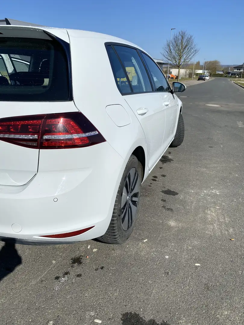 Volkswagen e-Golf TüV Neu/ wenig Km - 2