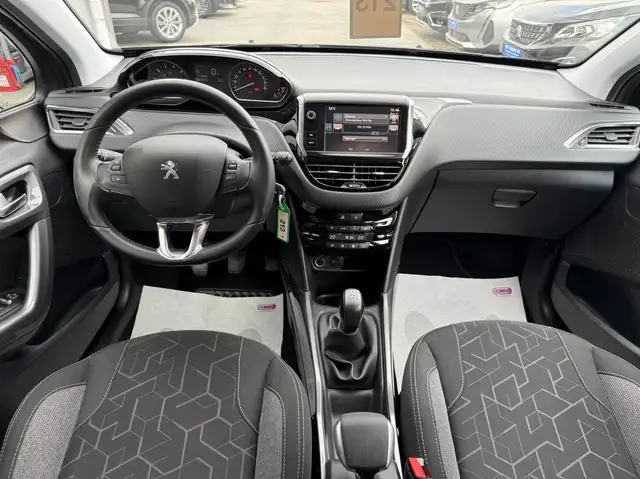 Peugeot 2008 view 27