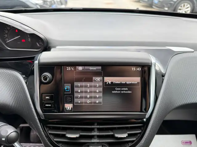 Peugeot 2008 view 22