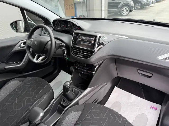 Peugeot 2008 view 24