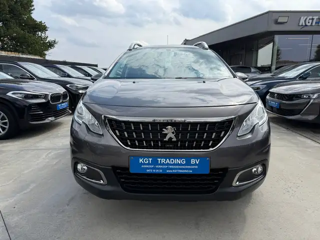 Peugeot 2008 view 2