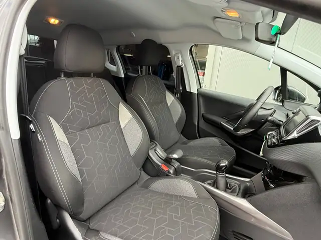 Peugeot 2008 view 25