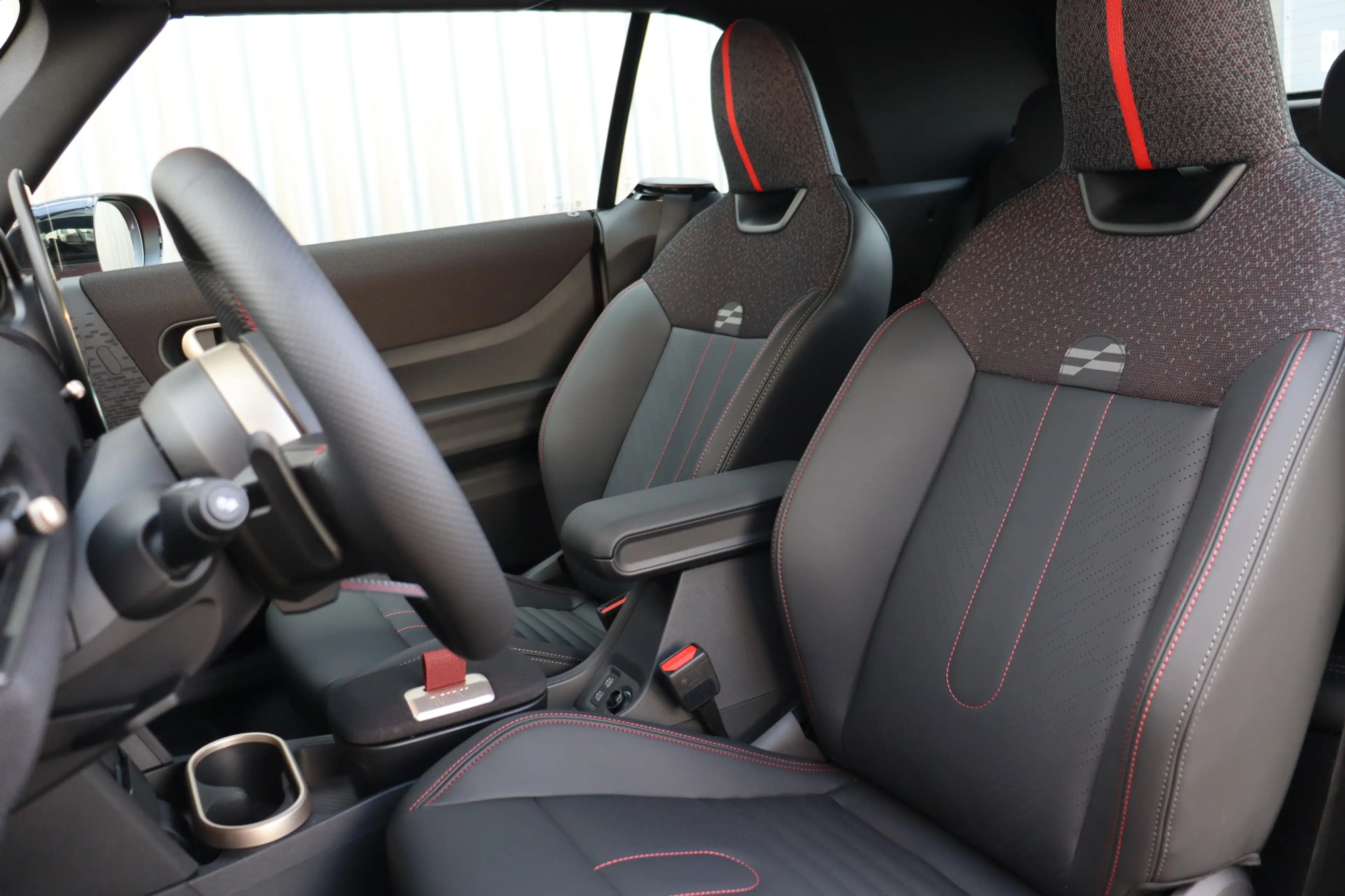 MINI Cooper C Cabrio Automaat / John Cooper Works / Pakket XL / 17" JCW — photo 9