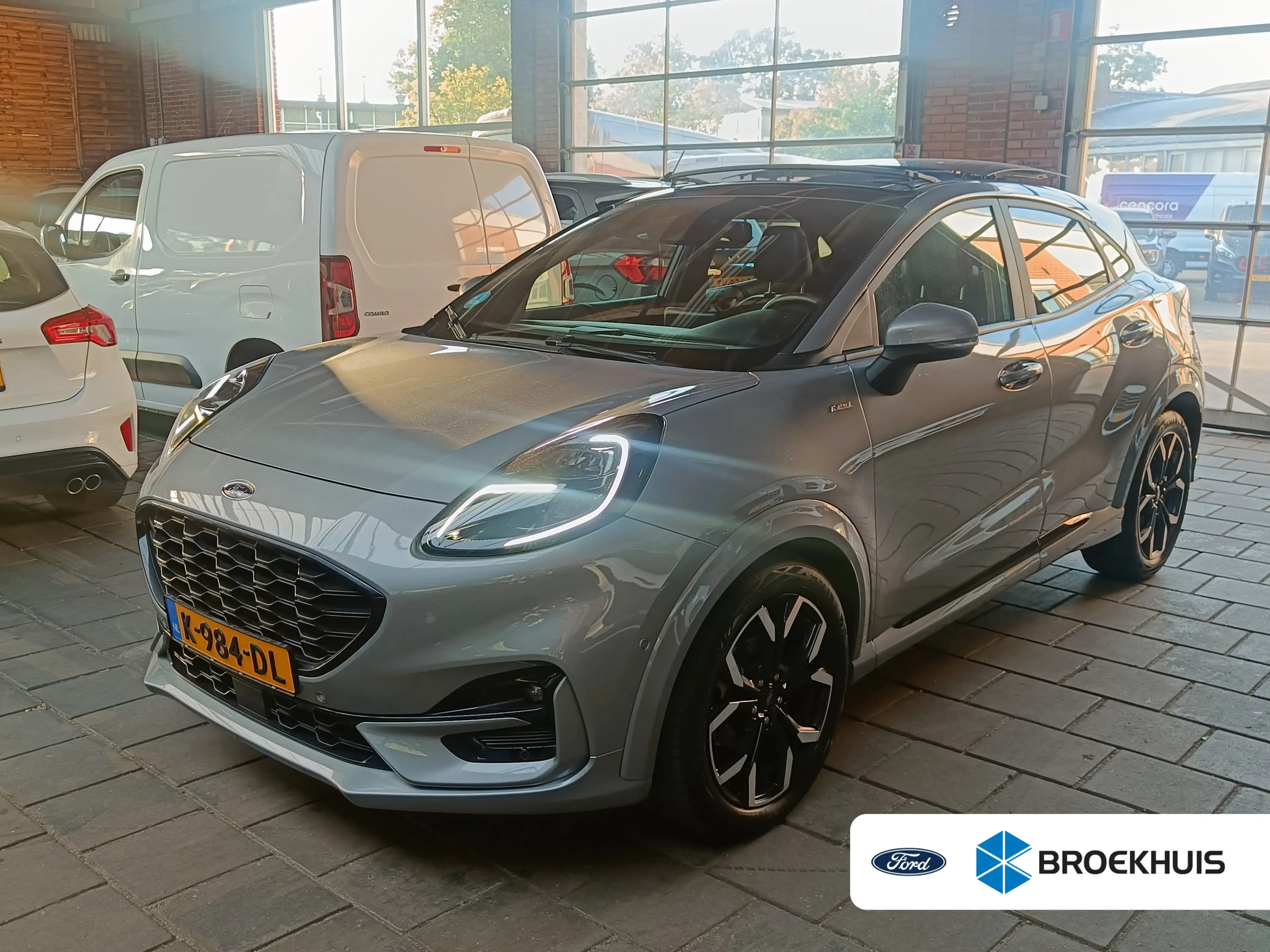 Ford Puma 1.0 EcoBoost ST-Line X Automaat | Compleet! | Pano