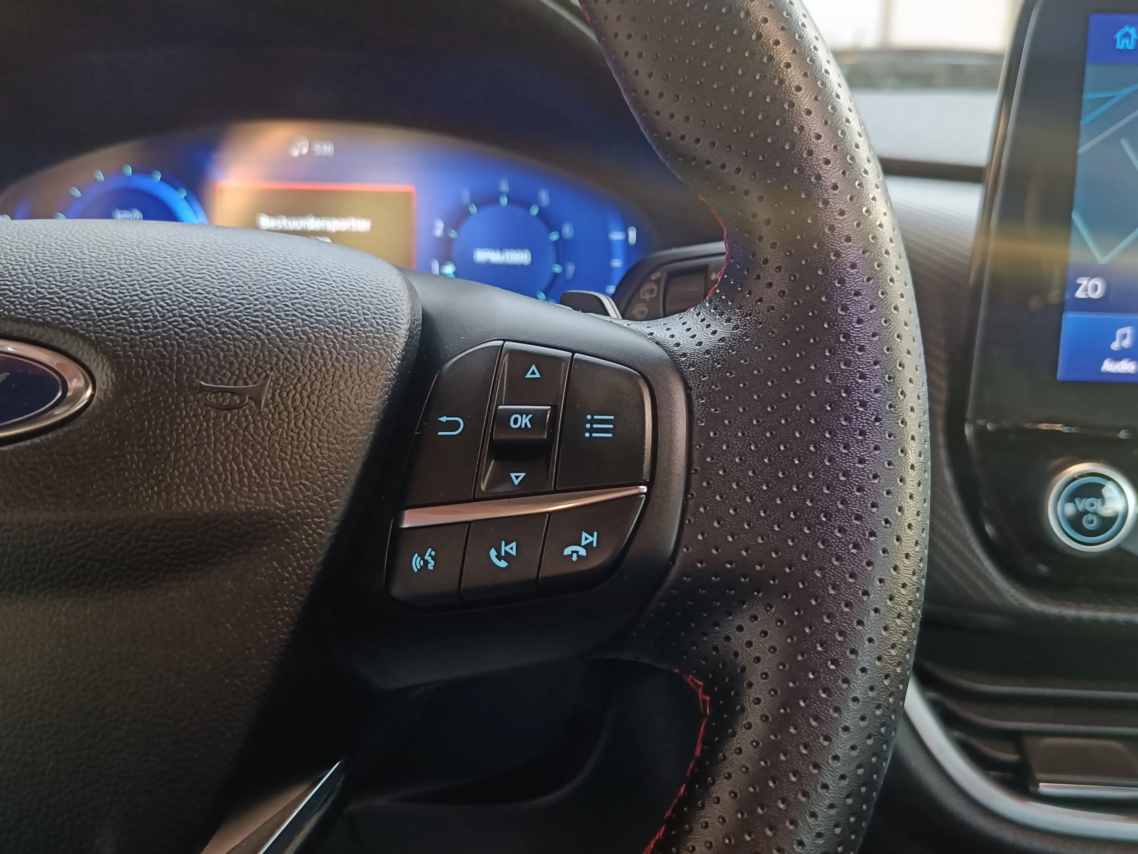 Ford Puma 1.0 EcoBoost ST-Line X Automaat | Compleet! | Pano — photo 11