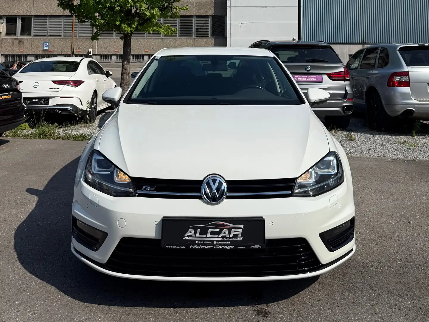 Volkswagen Golf 1,6 BMT TDI R-Line Wit - 1