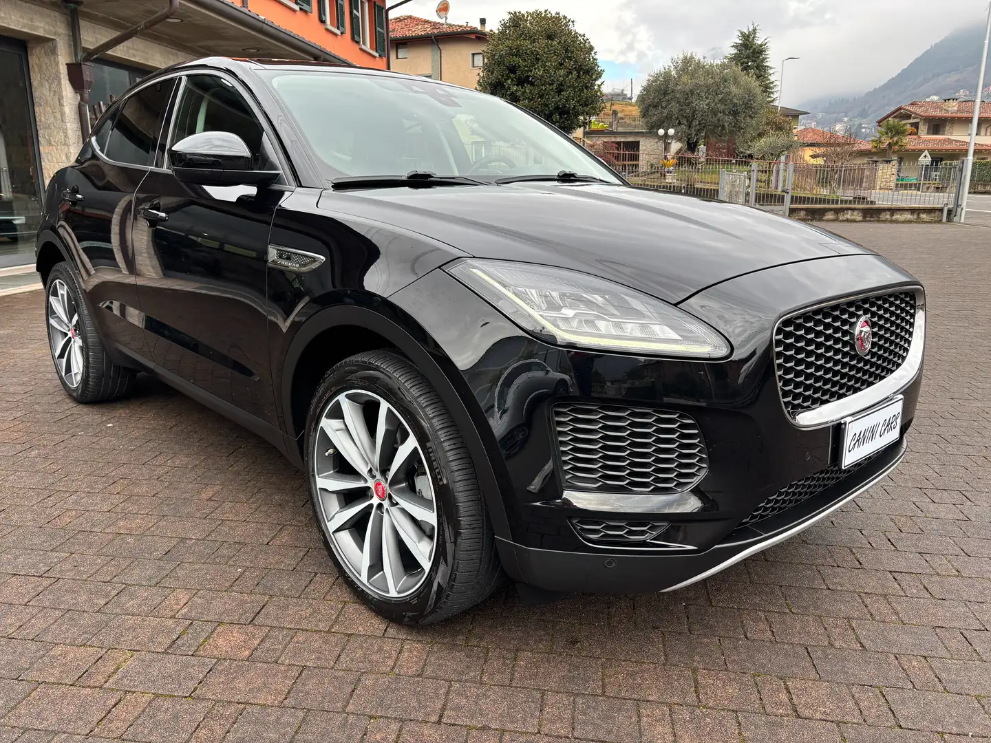 Jaguar E-Pace E-Pace 2.0d i4 SE awd 150cv auto Nero - 1