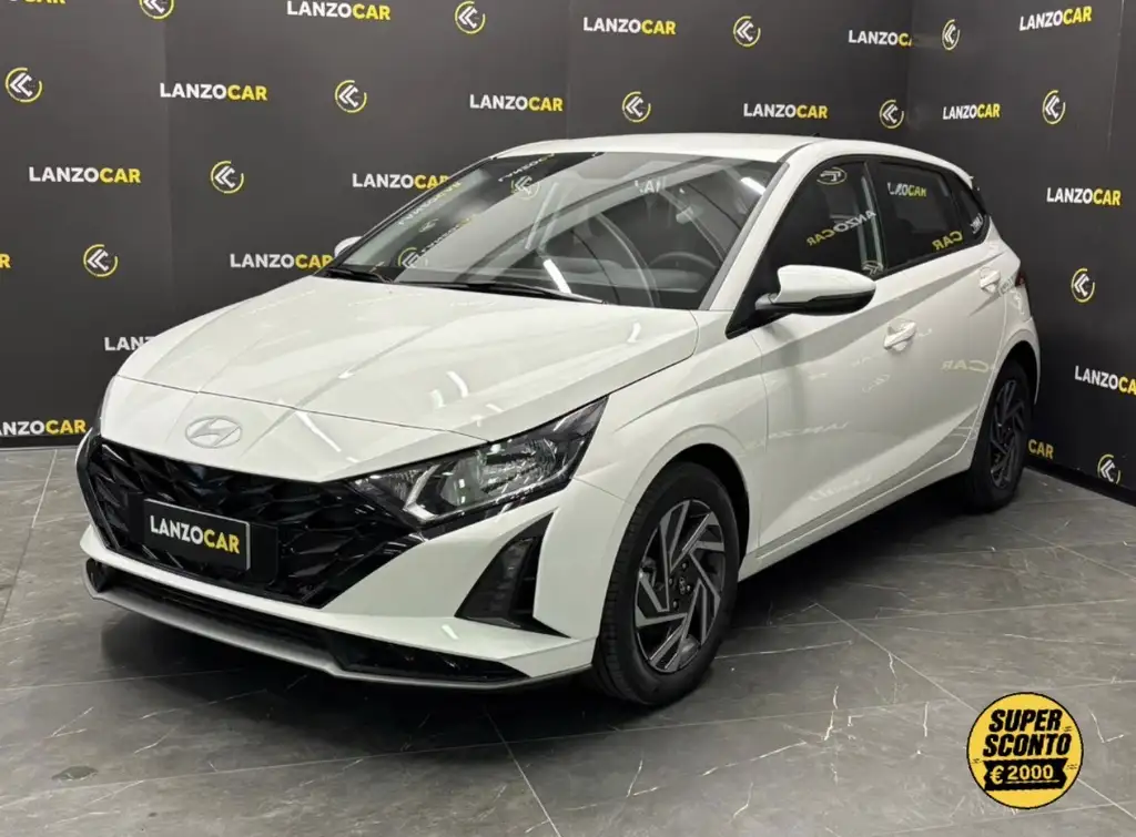 Hyundai i20, 1.0 T-GDI CONNECTLINE 100CV MY26 *DIVERSI COLORI*, colore bianco, 2026, benzina | usata in vendita da LANZOCAR