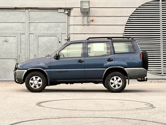 Ford Maverick Maverick GLX 2,7 lang TD / Pickerl neu / 7 Sitzer