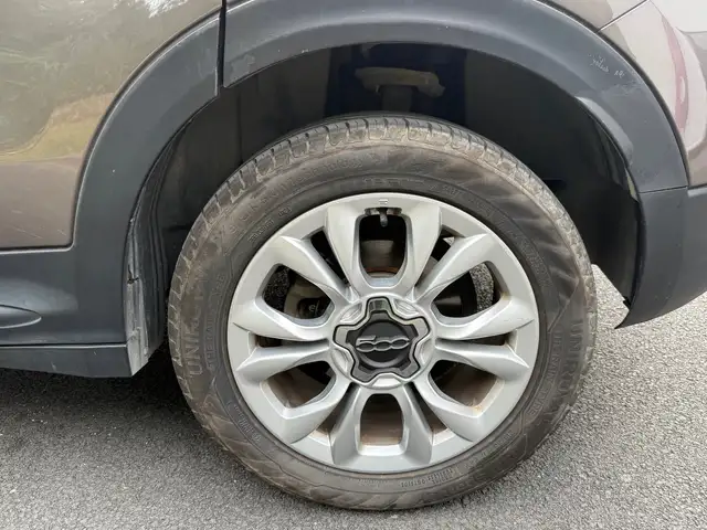 Fiat 500X view 23