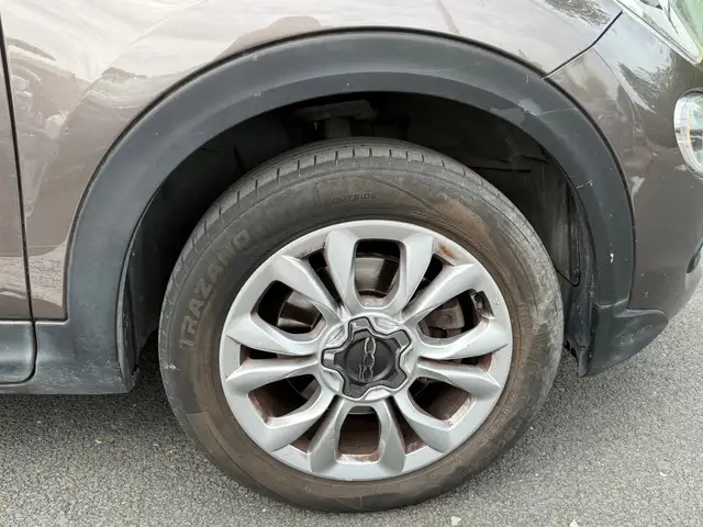 Fiat 500X view 25