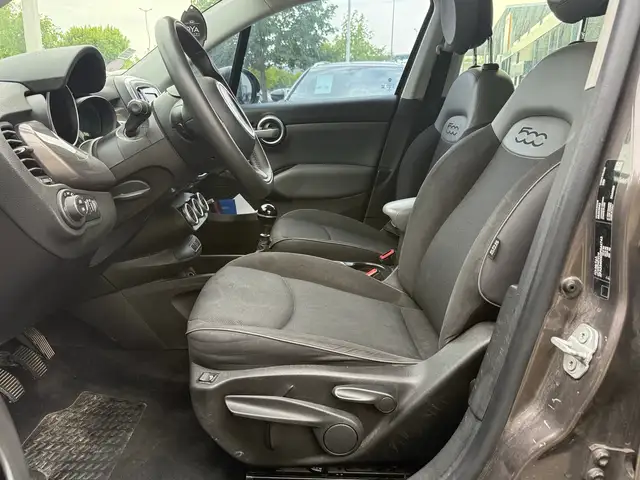 Fiat 500X view 8