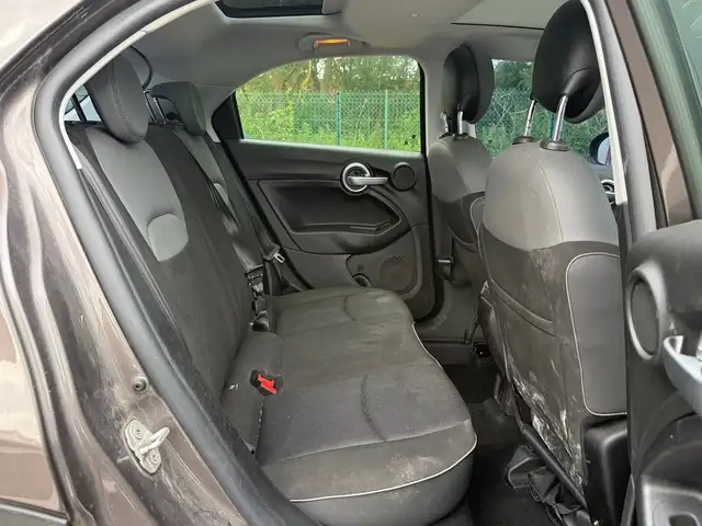 Fiat 500X view 12