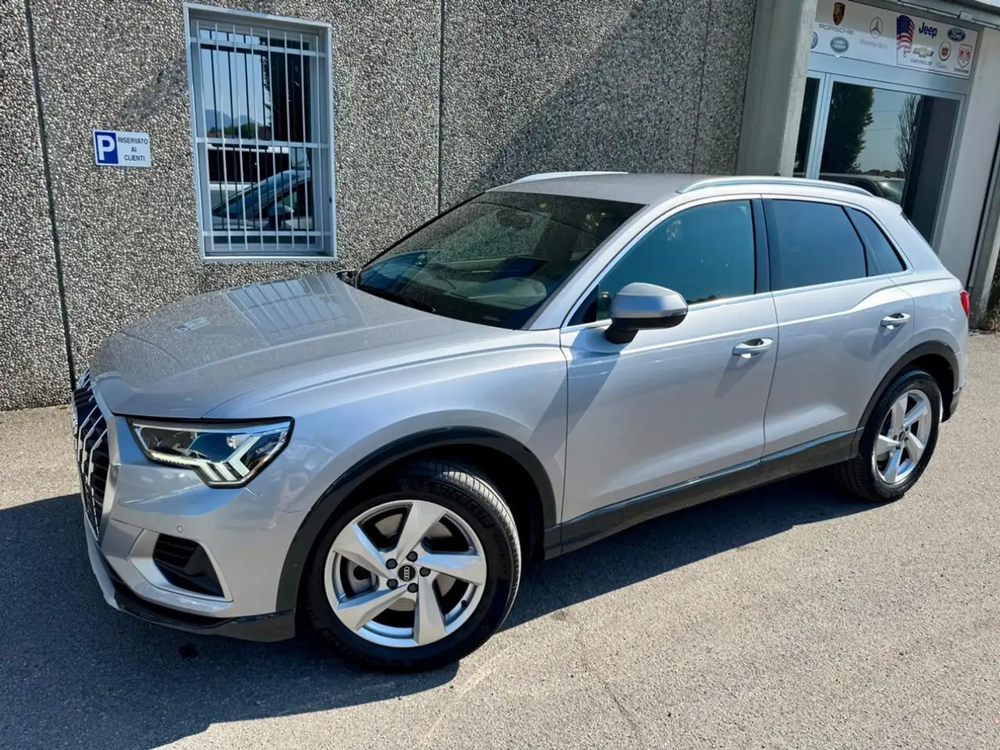 Audi Q3 45 TFSI quattro S tronic Business Advanced"S-LINE" Grigio - 1