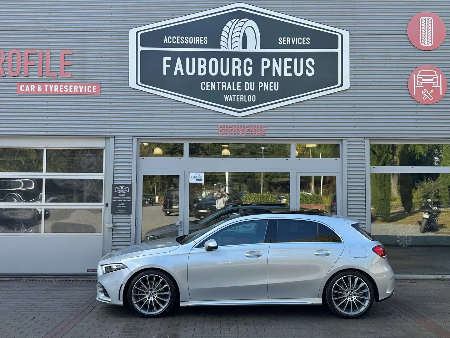 Mercedes-Benz A 220 *A-220*4-Matic*FULL-AMG*1-PROPRIETAIRE/1-OWNER* Silber - 2
