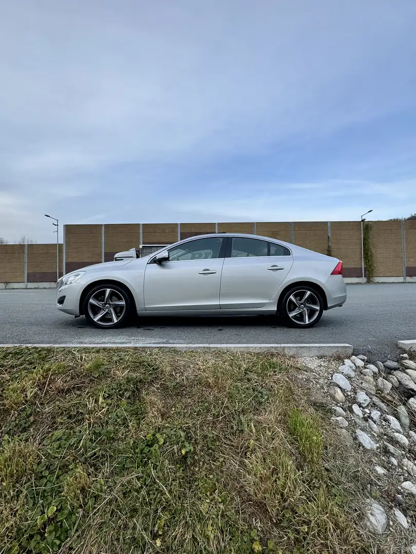 Volvo S60 T6 AWD Momentum Geartronic Aut. - 1