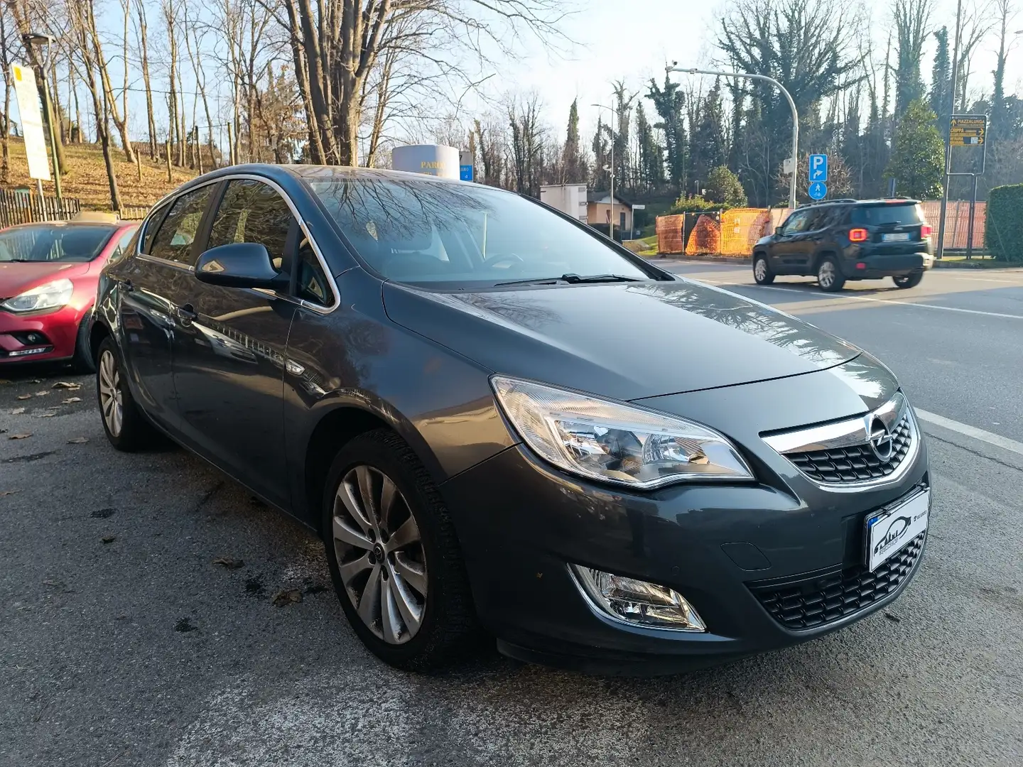 Opel Astra Astra 1.4 T Cosmo SENSORI PARCHEGGIO, GARANZIA Grigio - 1