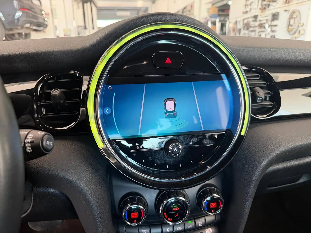 MINI Cooper 5p 1.5 Classic auto, миниатюра 11