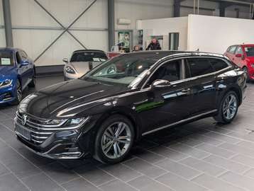 Shooting Brake 1.4 eHybrid OPF DSG R-Line