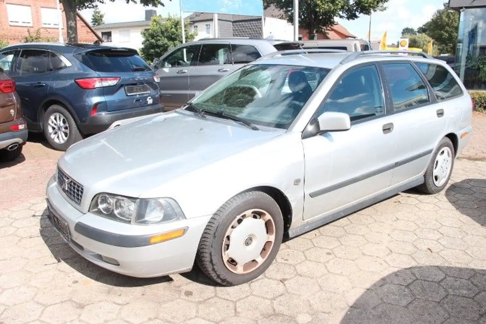 Volvo V40 1.9D Comfort Negru - 1