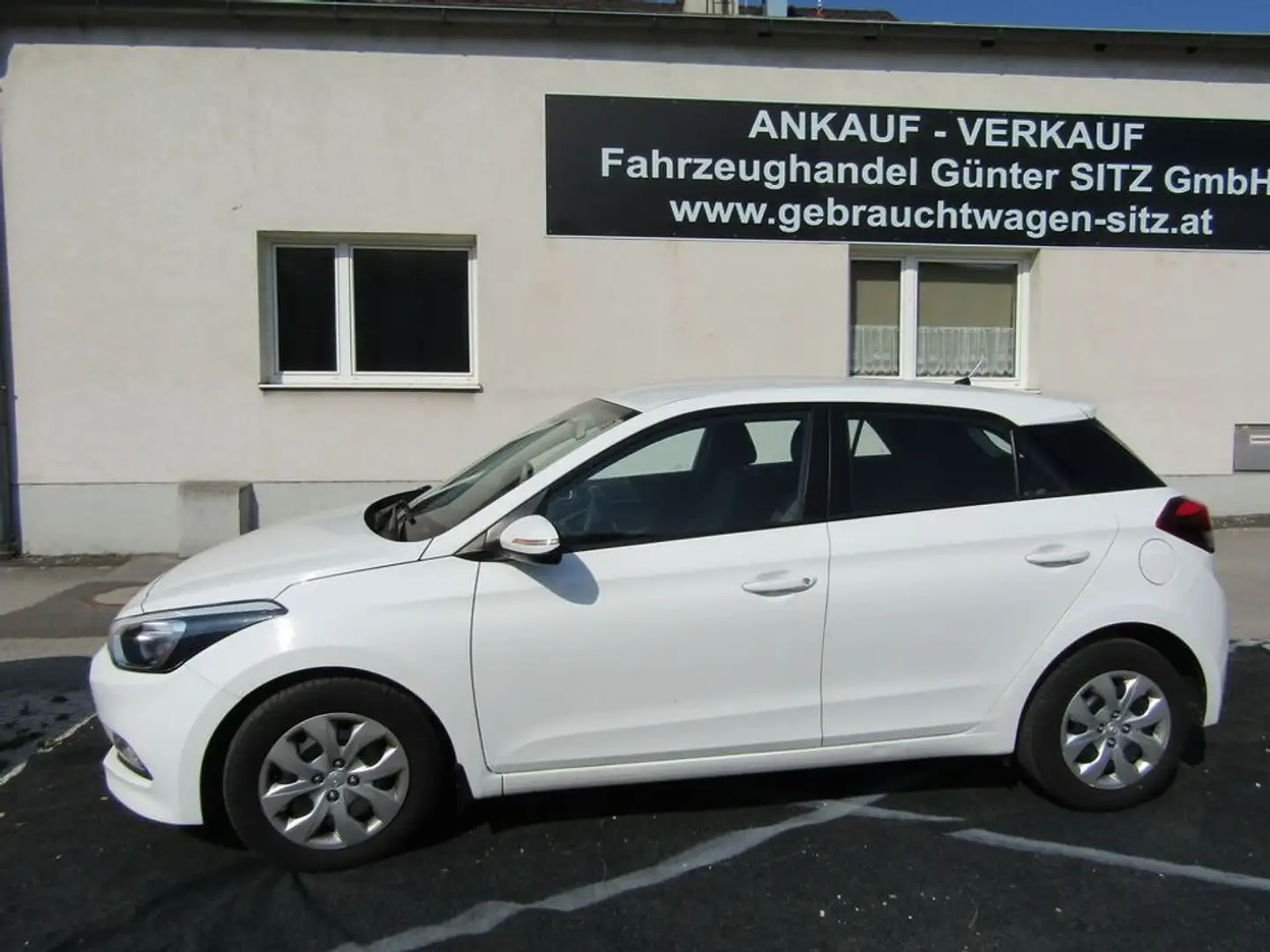 Hyundai i20 Limited Plus Weiß - 2