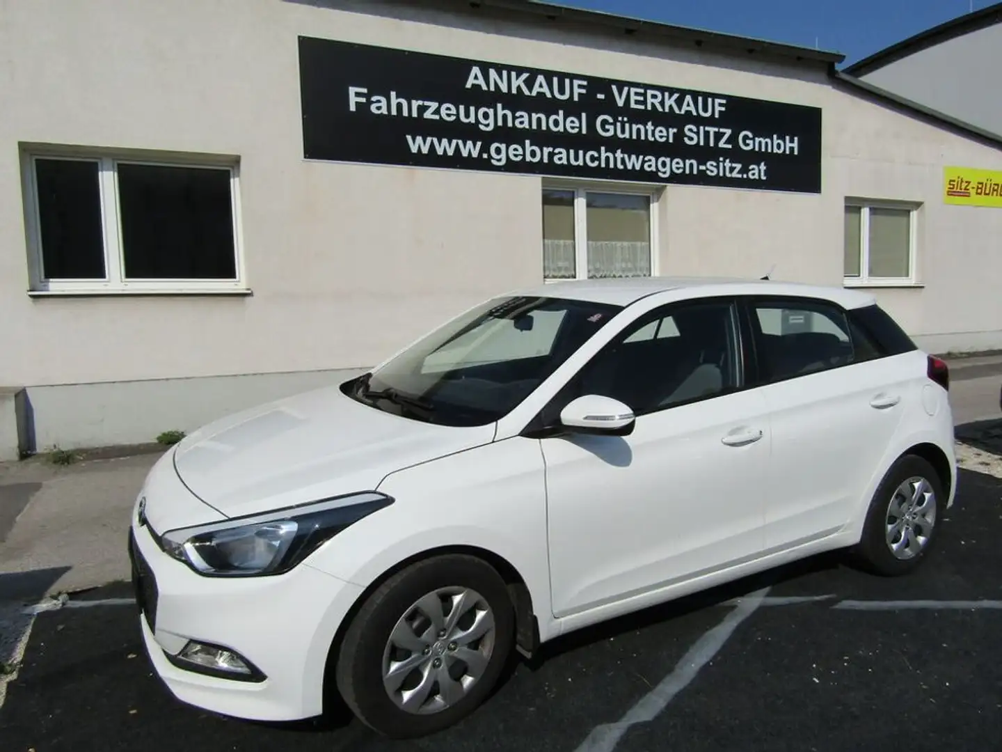 Hyundai i20 Limited Plus Weiß - 1
