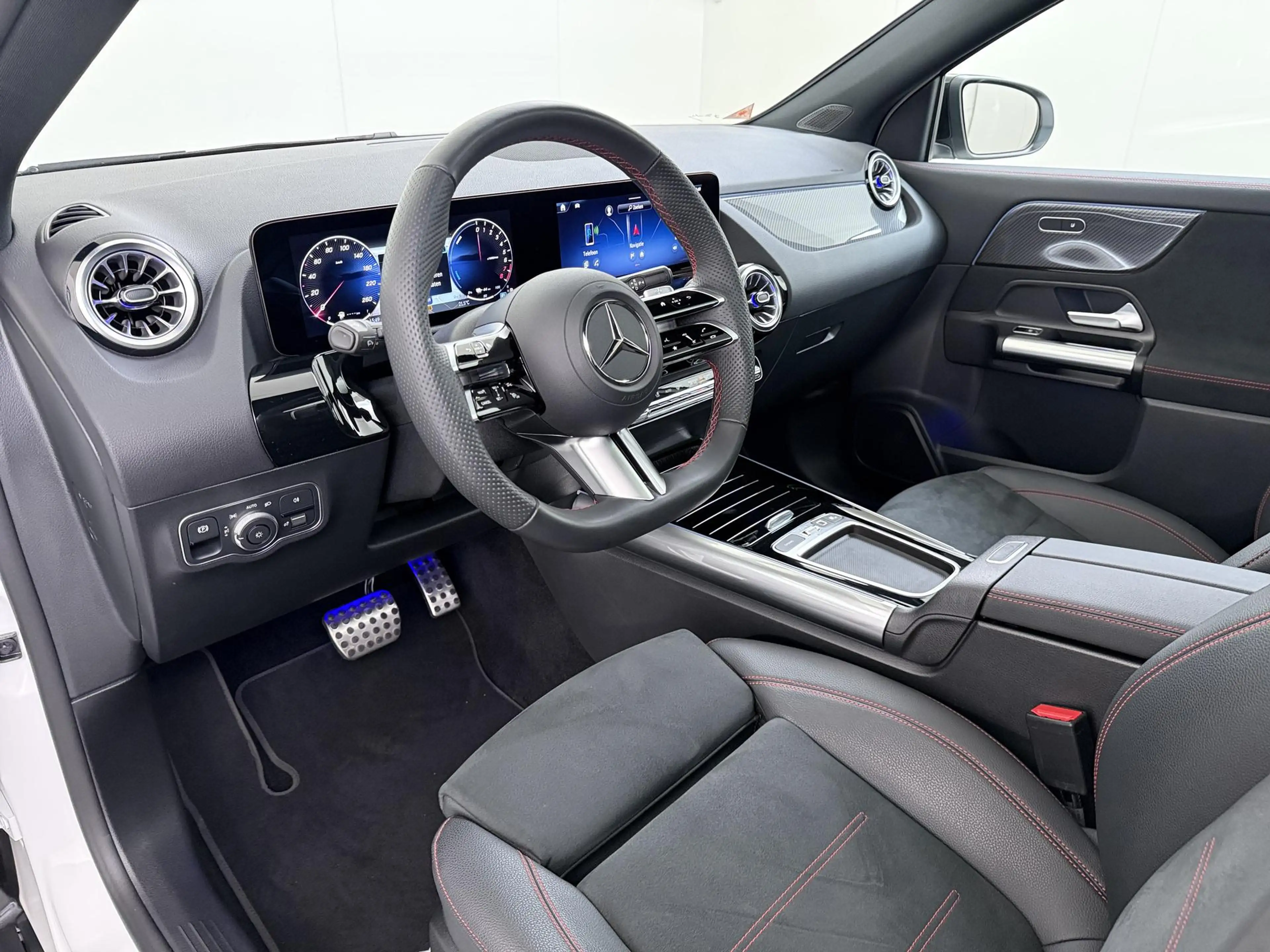 Mercedes-Benz GLA 250 e Business Solution AMG | Trekhaak Wegklapbaar | P — photo 2