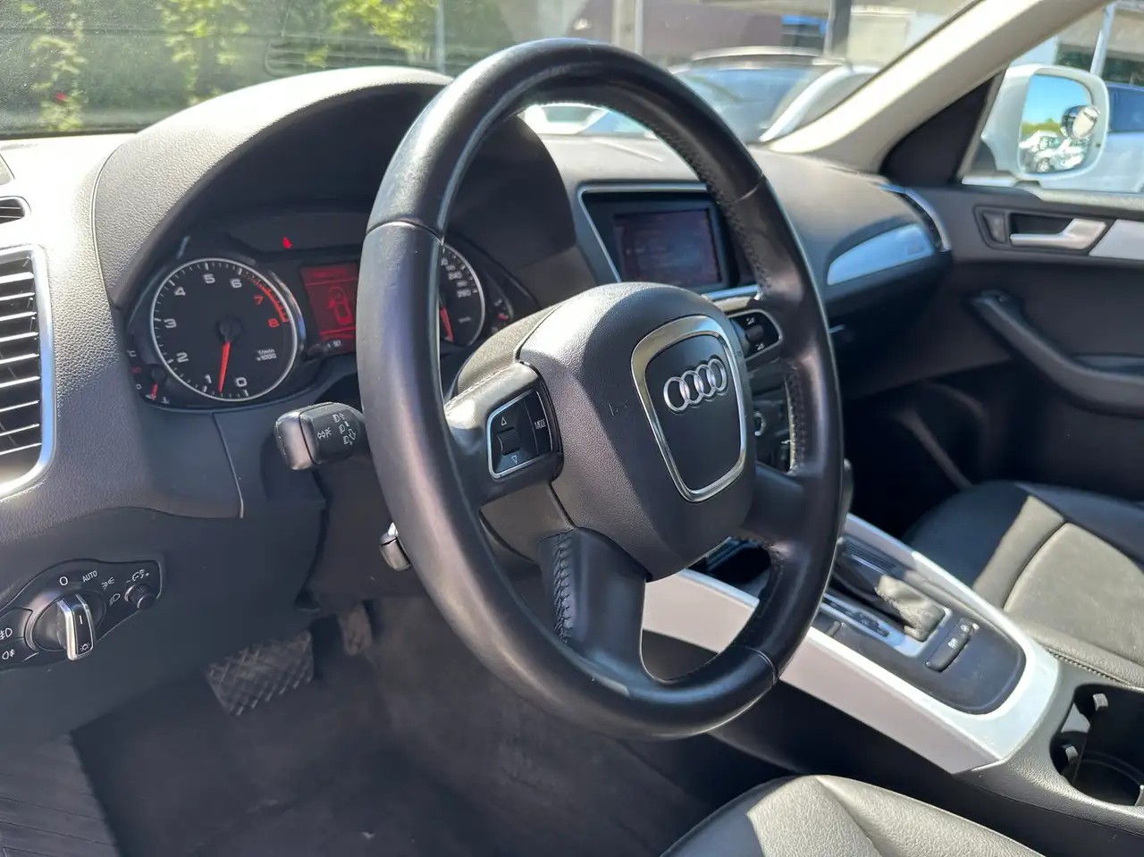 Audi Q5 photo Audi Q5
