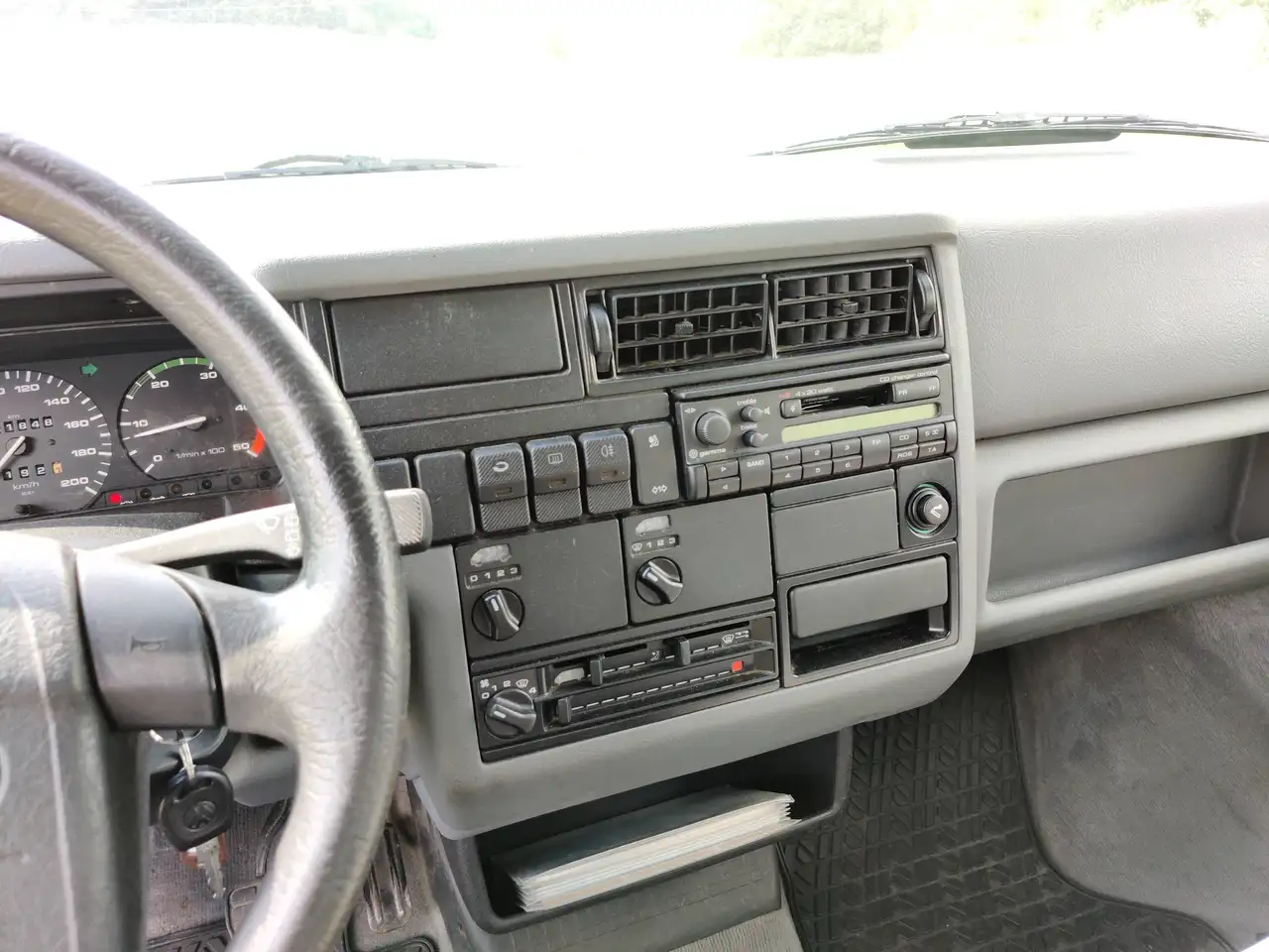 Volkswagen T4 Multivan Multivan 1.9TD Classic mit H-Zulassung, foto 10