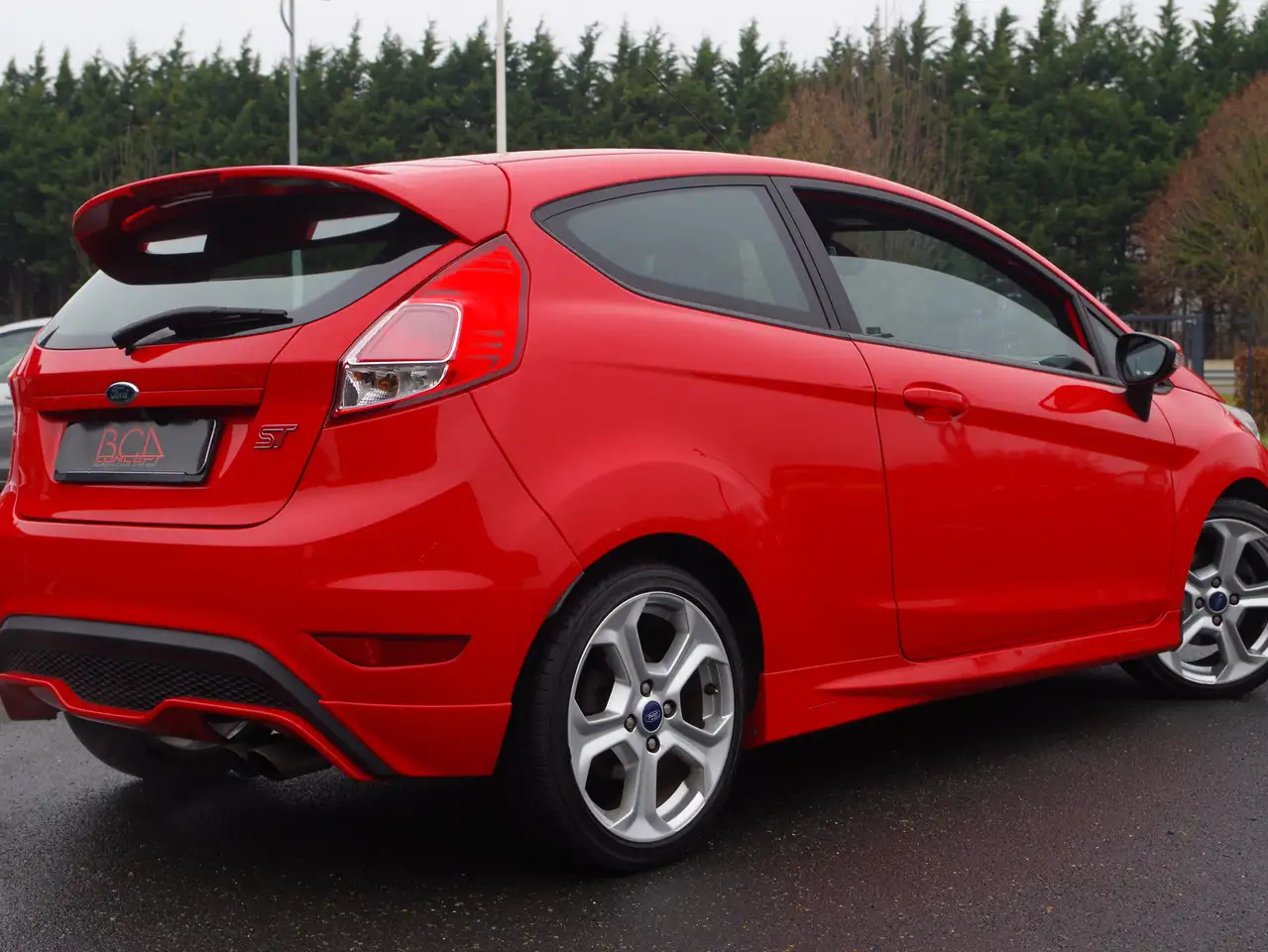 Ford Fiesta ST — photo 7