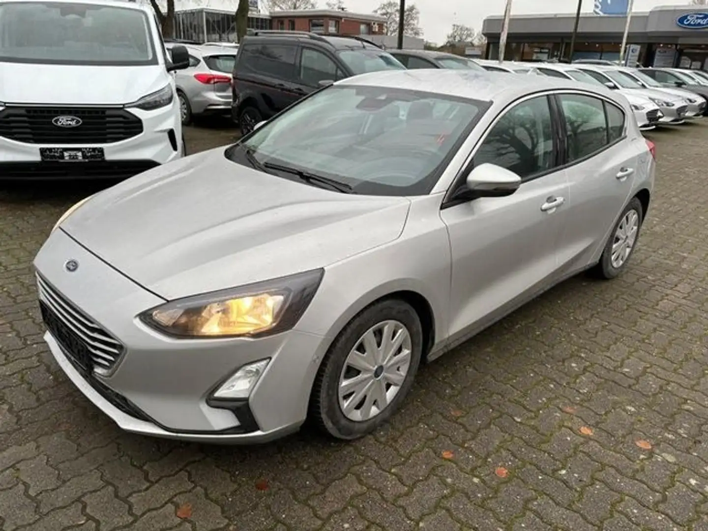 Ford Focus COOL & CONNECT NAVI PDC KAMERA WINTER Silber - 2