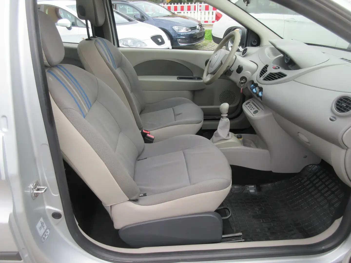 Renault Twingo Expression*TÜV/AU 12/2027* Silber - 2