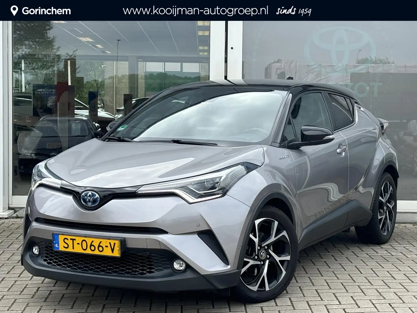 Toyota C-HR 1.8 Hybrid Bi-Tone | Leder | Stoelverwarming | Zom Grijs - 1