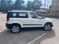 Skoda Yeti 2.0TDI CR Ambition 4x2 Blanco - thumbnail 10