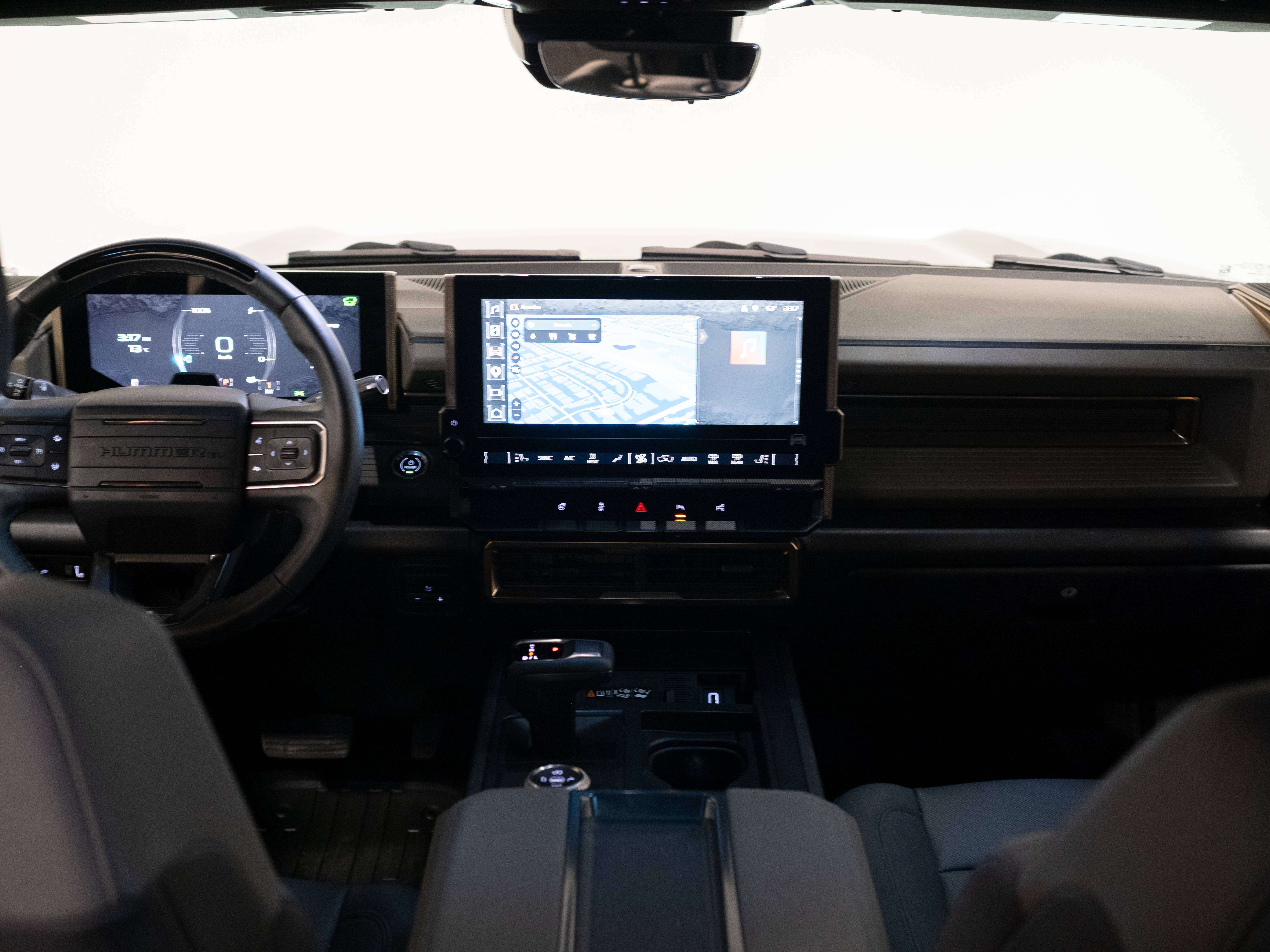 used 2025 GMC HUMMER EV SUV car, priced at $108,900