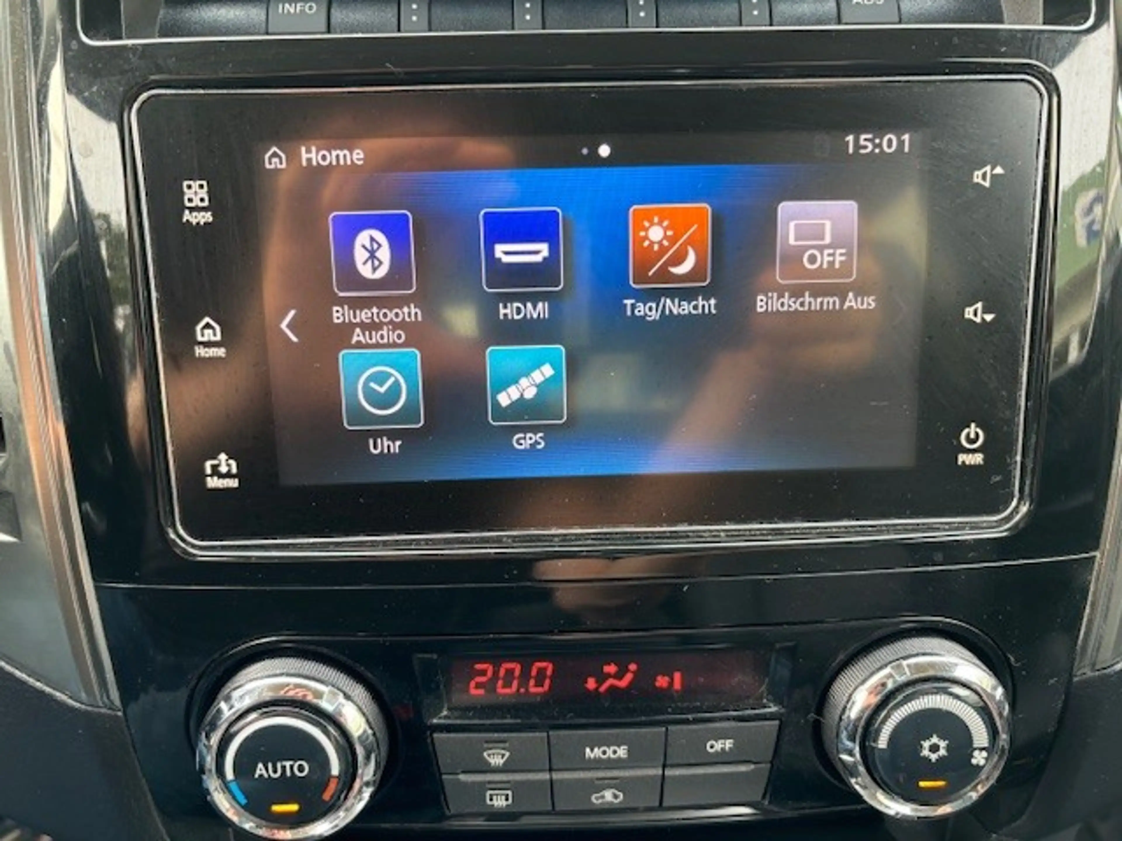 Mitsubishi Pajero 3,2 DI-D Automatik Edition 100 — photo 17