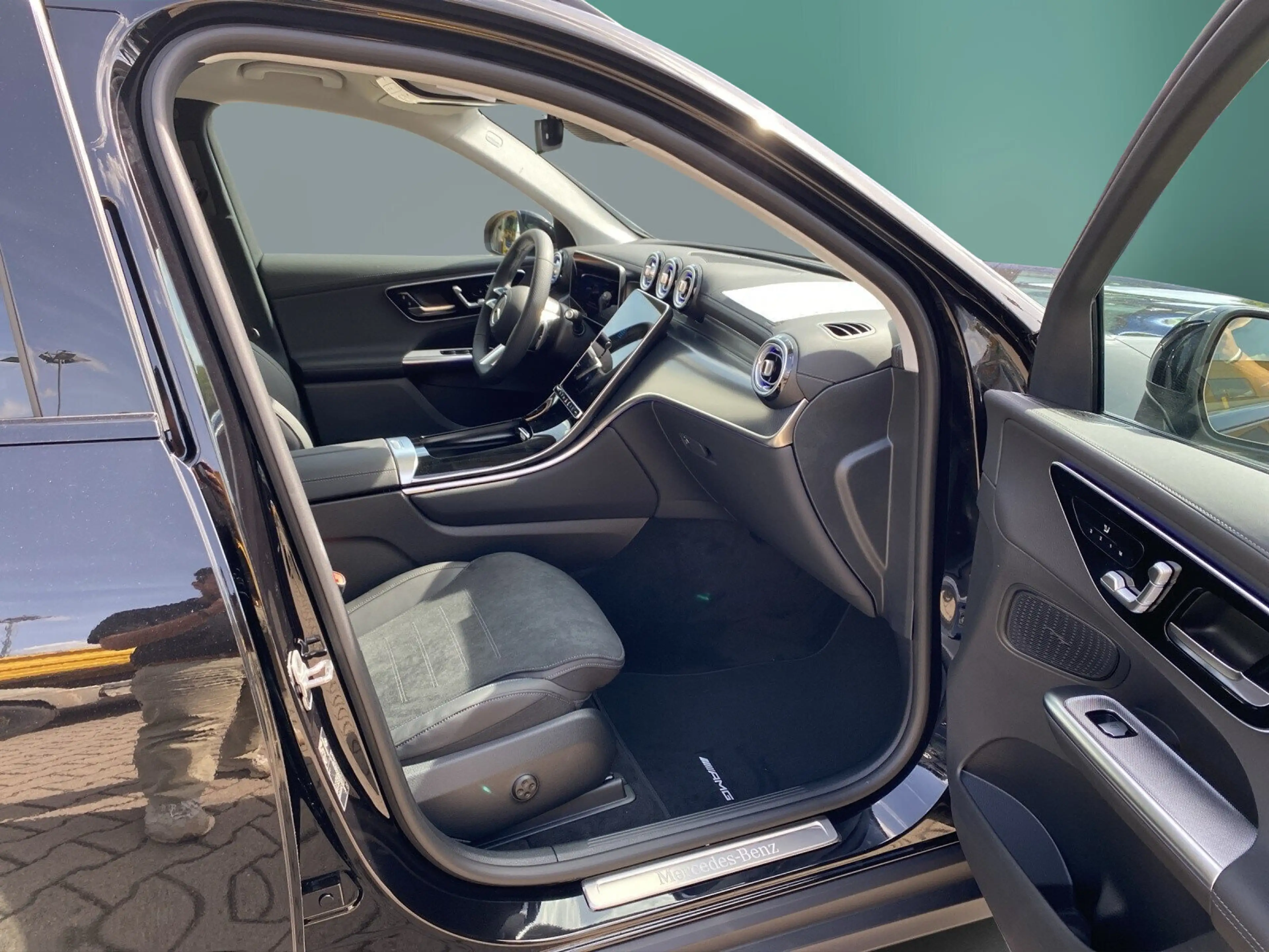 Mercedes-Benz GLC 300 GLC 300 e 4M AMG+DISTRO+AHK+360°+MEMO+NIGHT+DWA — photo 12