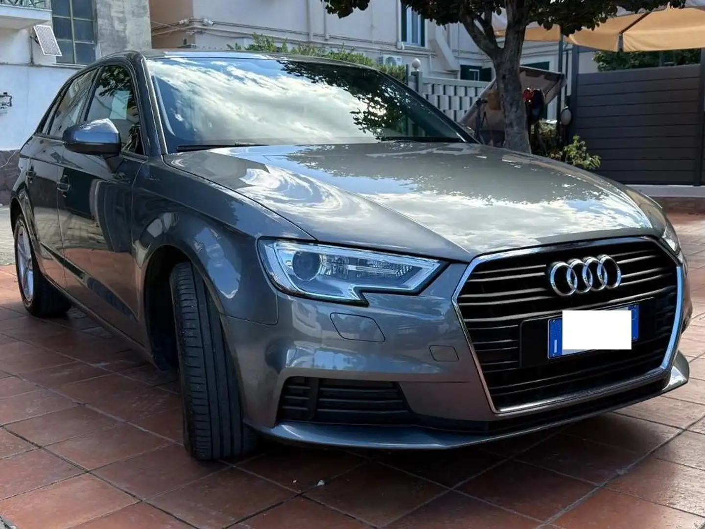 Audi A3 Sportback 30 1.6 tdi Business 116cv Grigio - 2