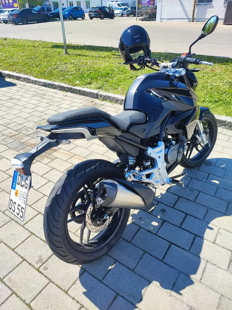 Hanway Raw 125 Fekete - 2