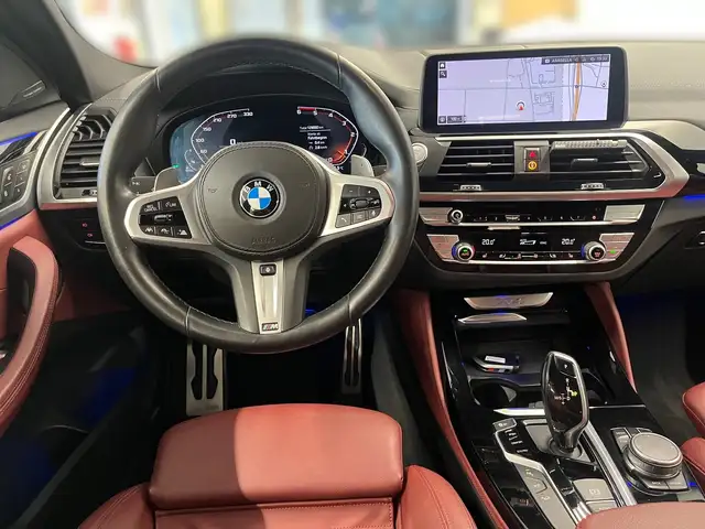 BMW X4 view 8