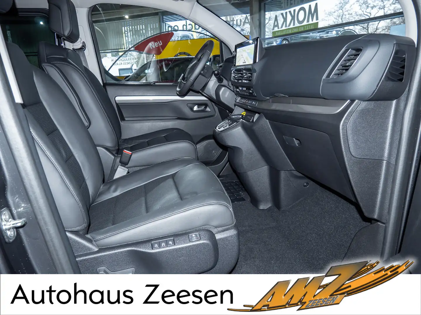 Citroen Spacetourer MAX M Diesel 180 Automatik LED Šedá - 2