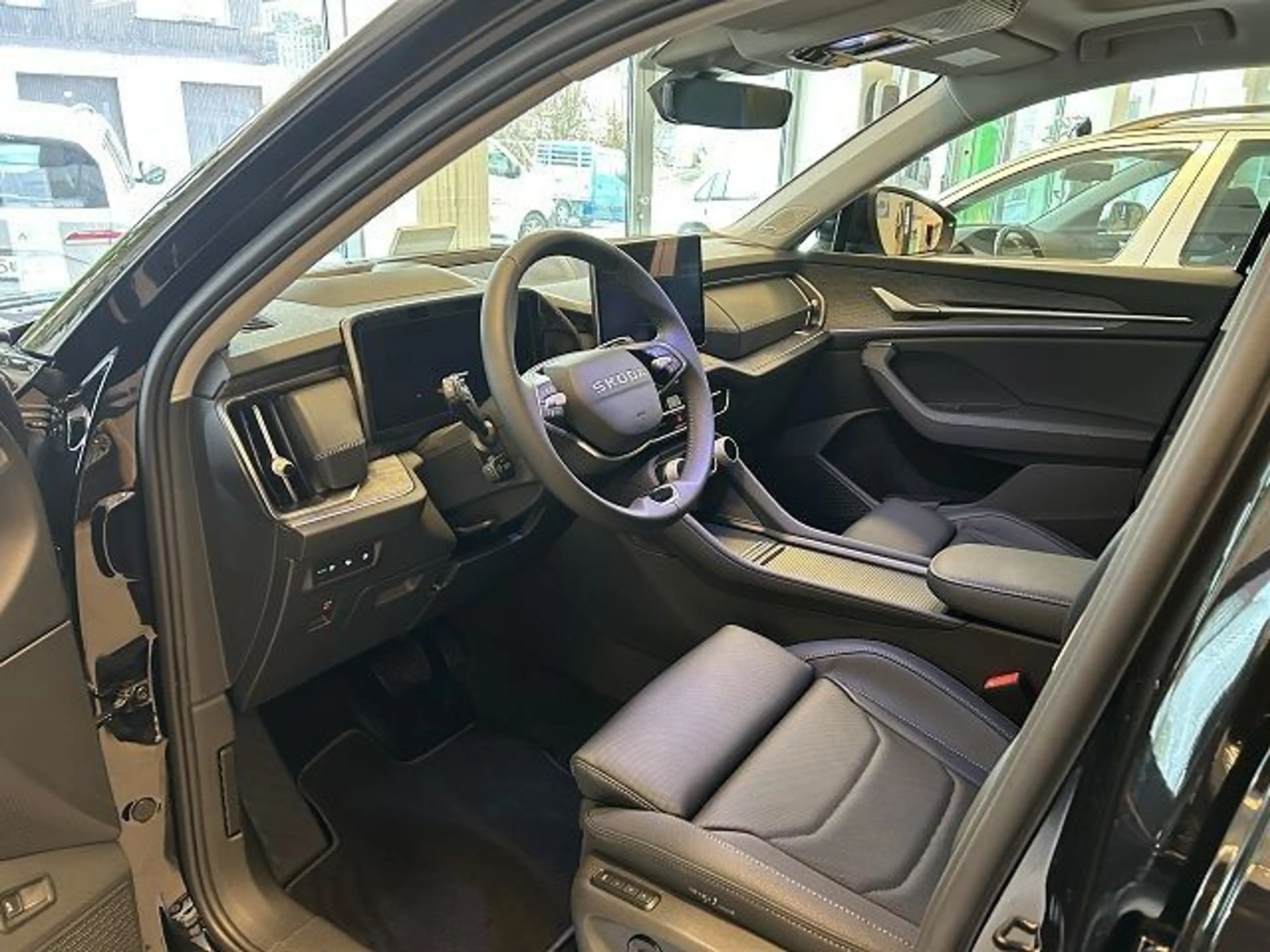 Skoda Kodiaq 2.0 TDI 4X4 DSG Selection Suite 7-Si VOLL — photo 5