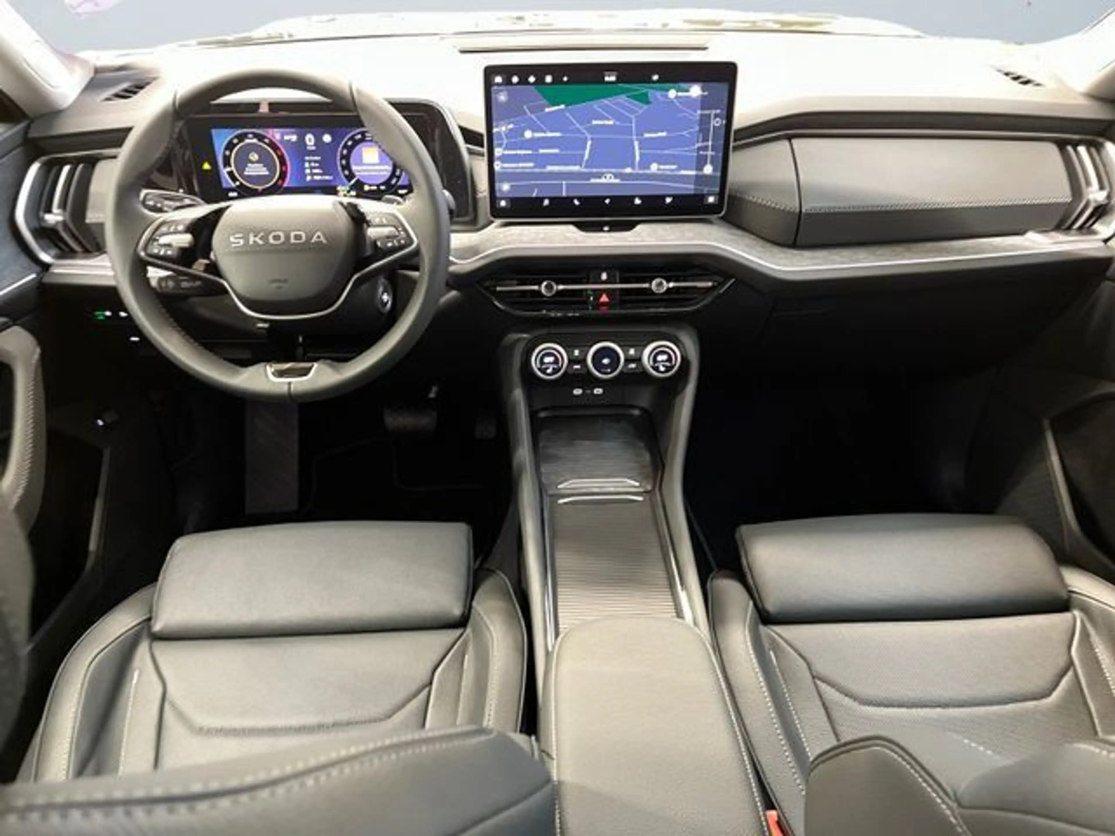 Skoda Kodiaq 2.0 TDI 4X4 DSG Selection Suite 7-Si VOLL — photo 15